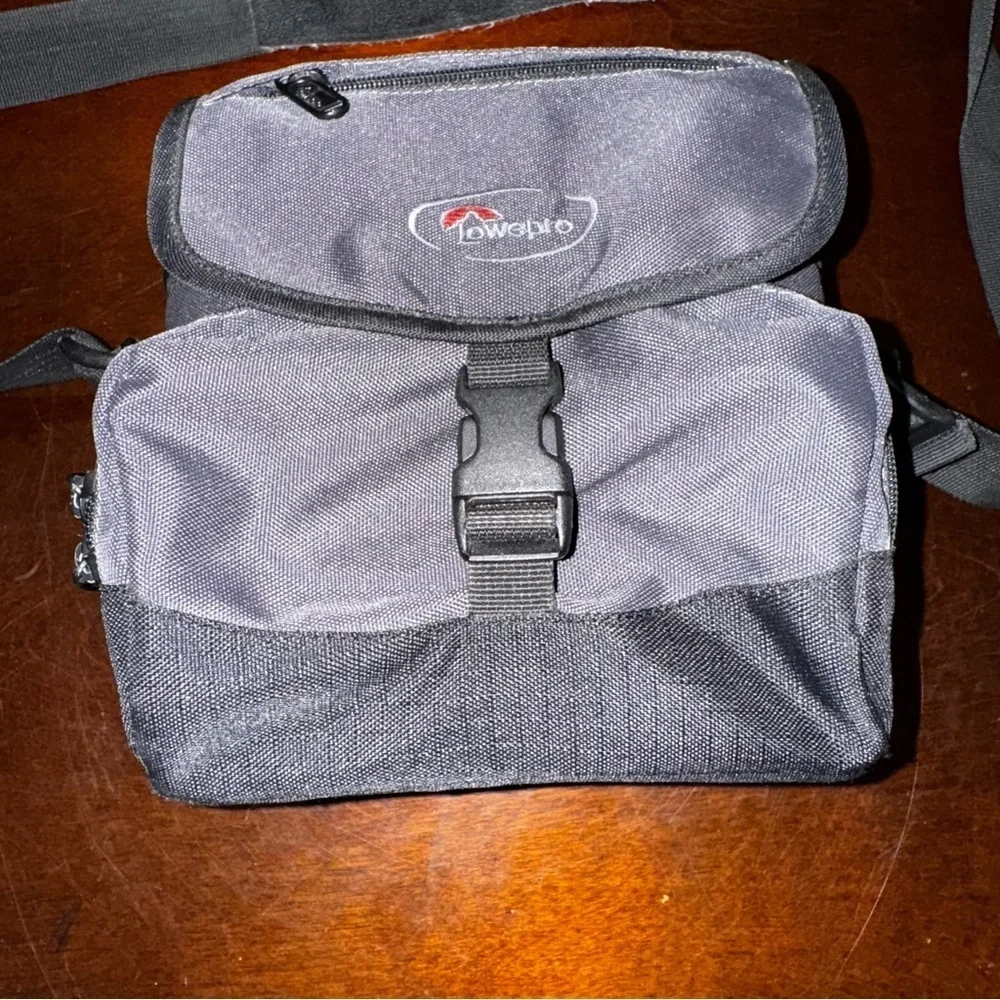 Vintage Camera Bag Lowepro Nova Mini Camera Bag DSLR Video Camera Padded Bag